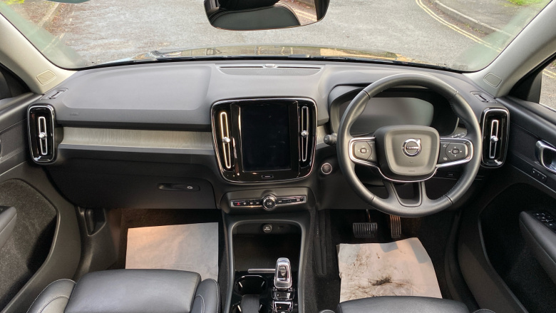 Volvo Xc40 2.0 B4P Inscription Pro 5dr Auto Petrol Estate